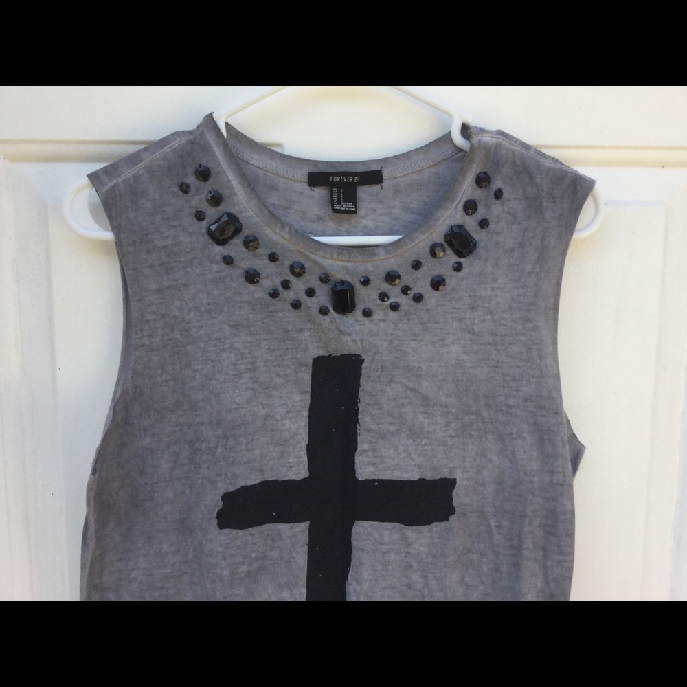 Beaded Muscle tee